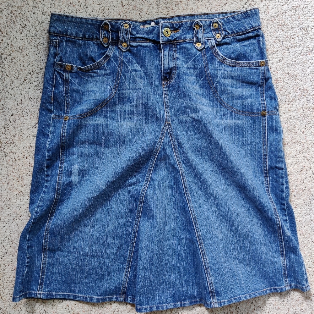 L.E.I.  Y2K Vintage Denim Skirt Size 17